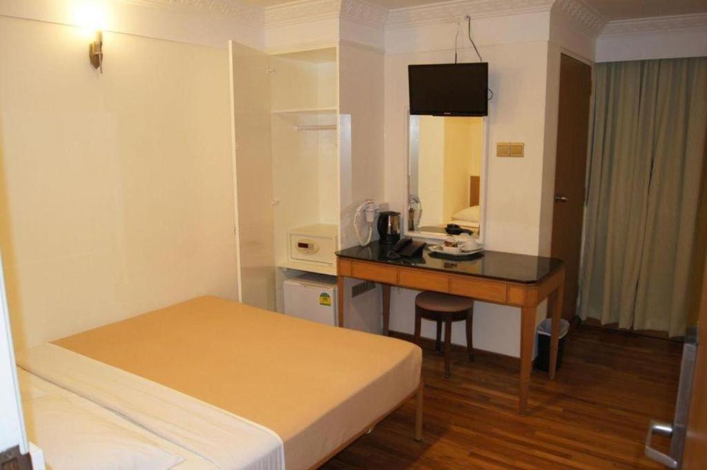 Hotel Arianna Singapore