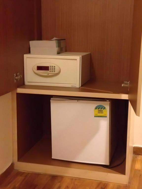 Arianna Hotel 2*