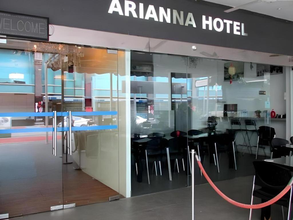 Hotel Arianna 2*
