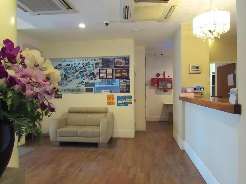 Hotel Arianna Singapore